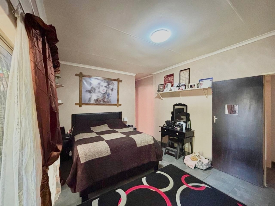 3 Bedroom Property for Sale in Geelhoutpark North West